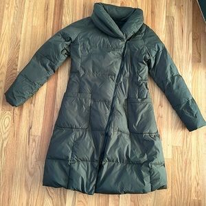 Rundholz olive green winter puffy coat.